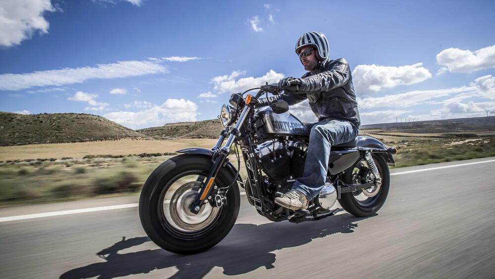 Tyre MICHELIN SCORCHER 11 features-and-benefits-3 16/9