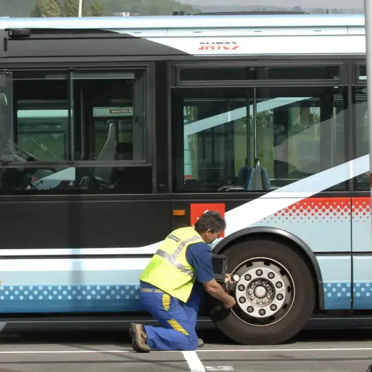 Long distance transportation Service image