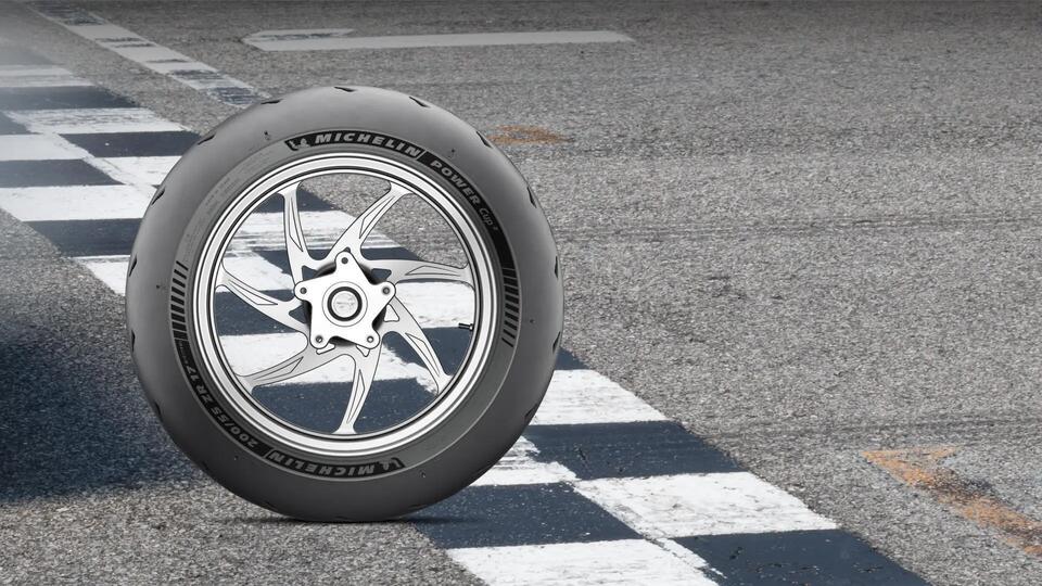 Tyre MICHELIN POWER CUP 2 All-season tyre features-and-benefits-2 16/9