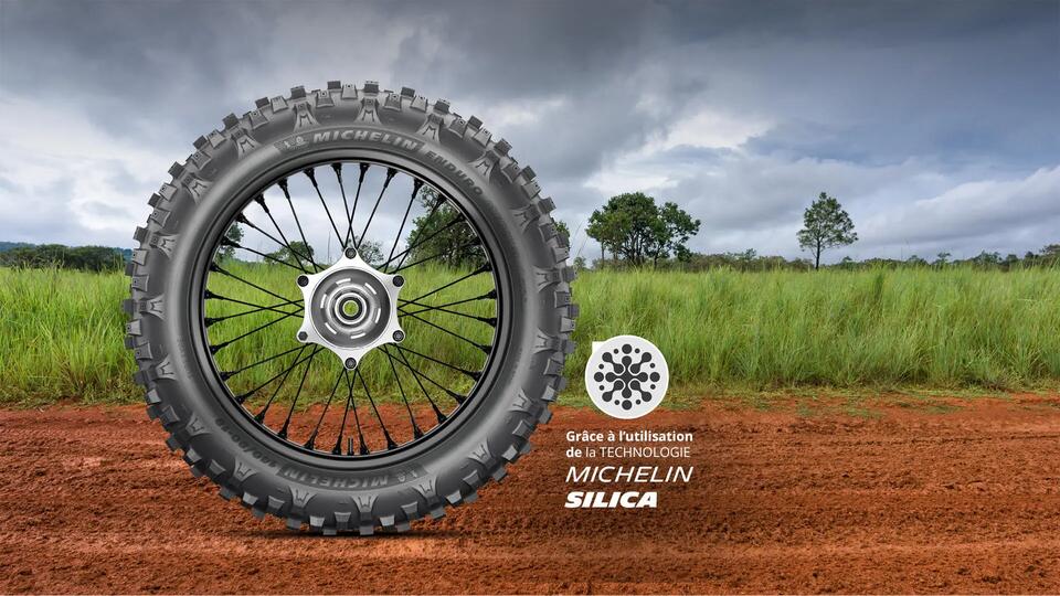 Pneu MICHELIN ENDURO MEDIUM Pneu toutes saisons caractéristiques-et-avantages-2 16/9