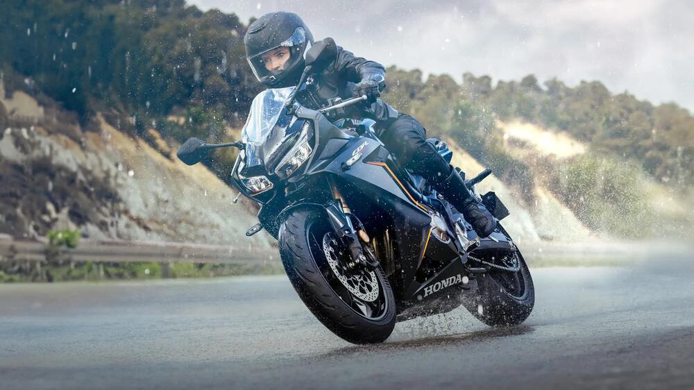 Dekk MICHELIN POWER 6 egenskaper-og-fordeler-1 16/9
