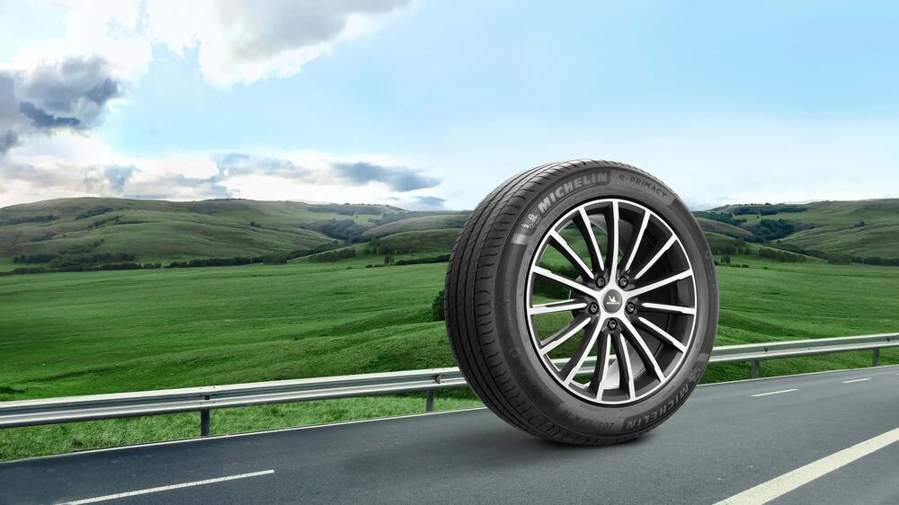 Tyre Summer Michelin Primacy 4 + 205/55 R16 91V : : Car & Motorbike