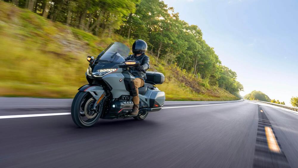 Rengas MICHELIN ROAD W GT ominaisuudet-ja-edut-1 16/9