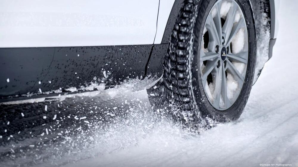 Dæk MICHELIN X-ICE SNOW Vinterdæk egenskaber-og-fordele-3 16/9