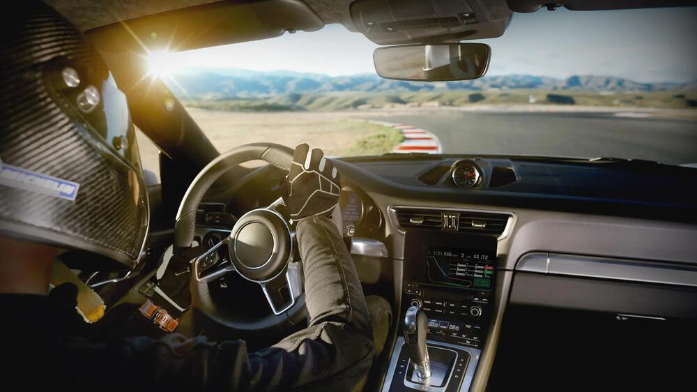 Reifen MICHELIN PILOT SPORT CUP 2 CONNECT Sommerreifen Eigenschaften-und-Vorteile-2 16/9