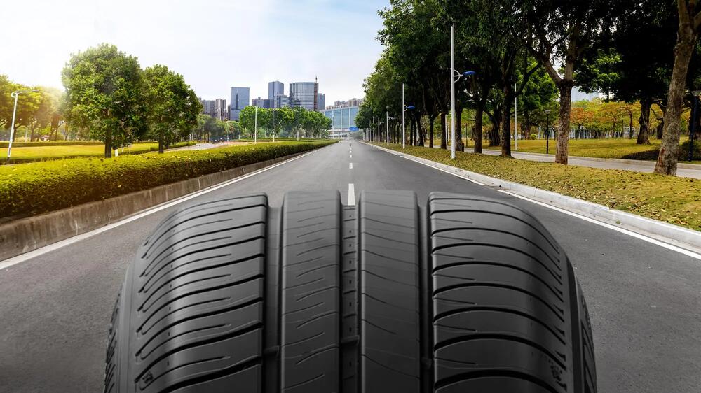 Tyre MICHELIN ENERGY SAVER+ Summer tyre features-and-benefits-2 16/9