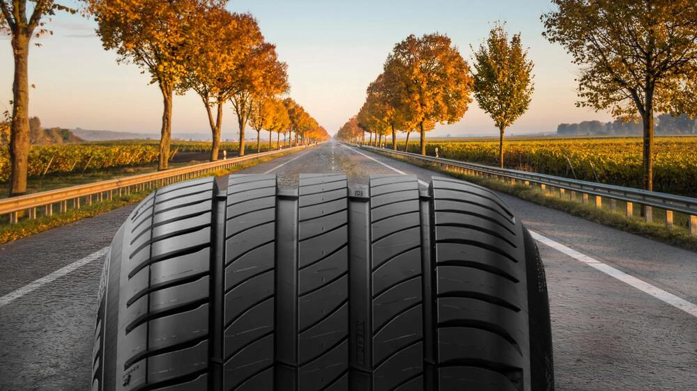 Пнеуматик MICHELIN PRIMACY 4 Летњи пнеуматик функције-и-погодности-2 16/9