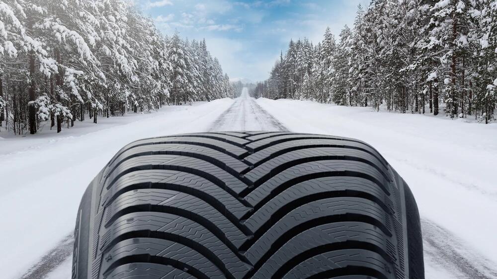 Tyre MICHELIN ALPIN 5 Winter tyre features-and-benefits-2 16/9