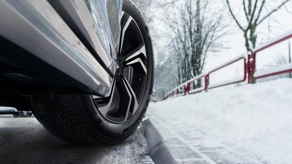 Dekk MICHELIN PILOT ALPIN 5 SUV Vinterdekk egenskaper-og-fordeler-2 16/9