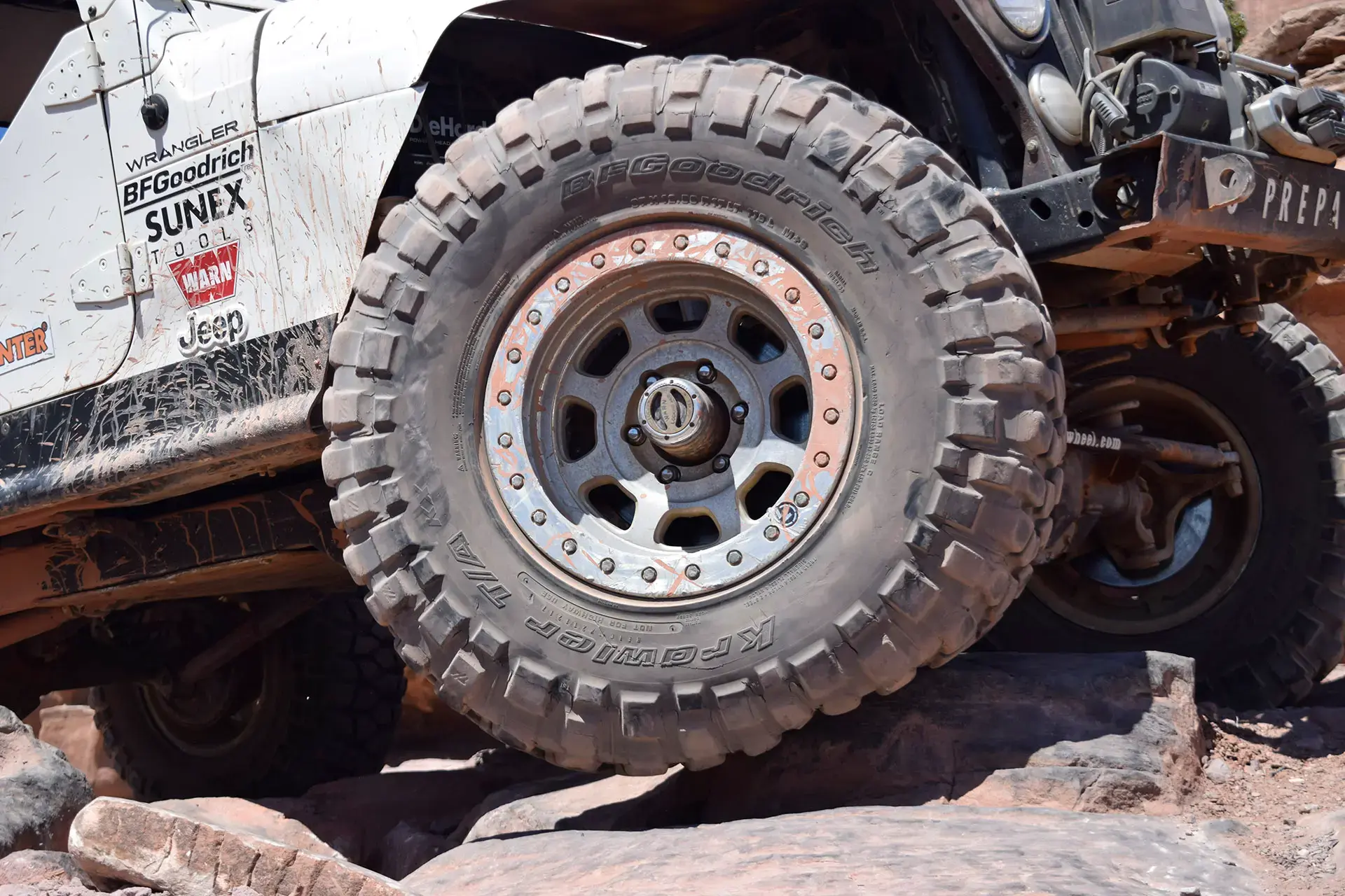アッキーCRIMSON VAMPIRE BFGoodrich Rock Crawling BFGoodrich Krawler T/A KX - BFGoodrich Racing