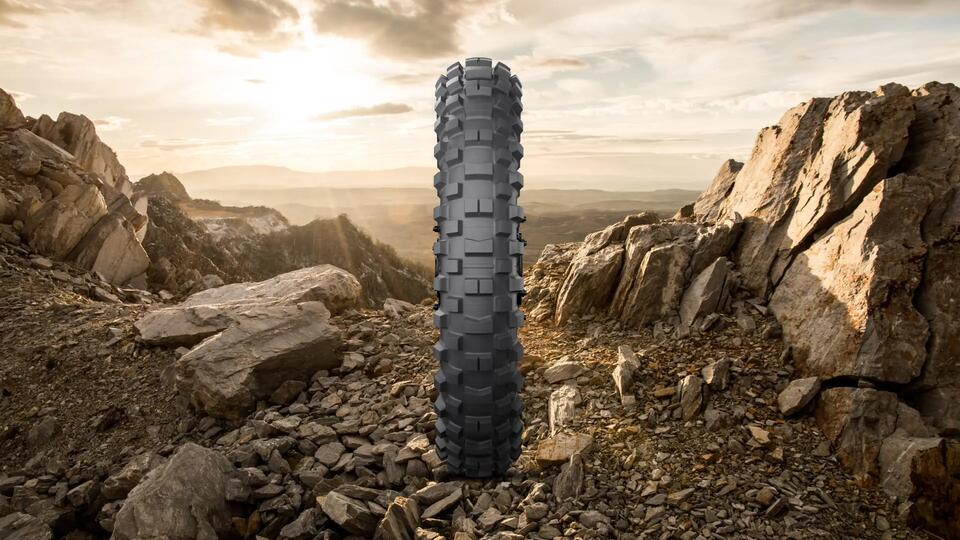 Llanta MICHELIN DESERT RACE BAJA características-y-beneficios-1 16/9