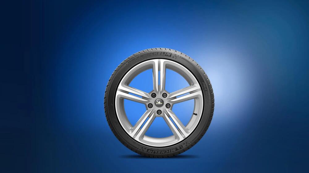 Tyre MICHELIN PILOT SPORT 3 Summer tyre features-and-benefits-3 16/9