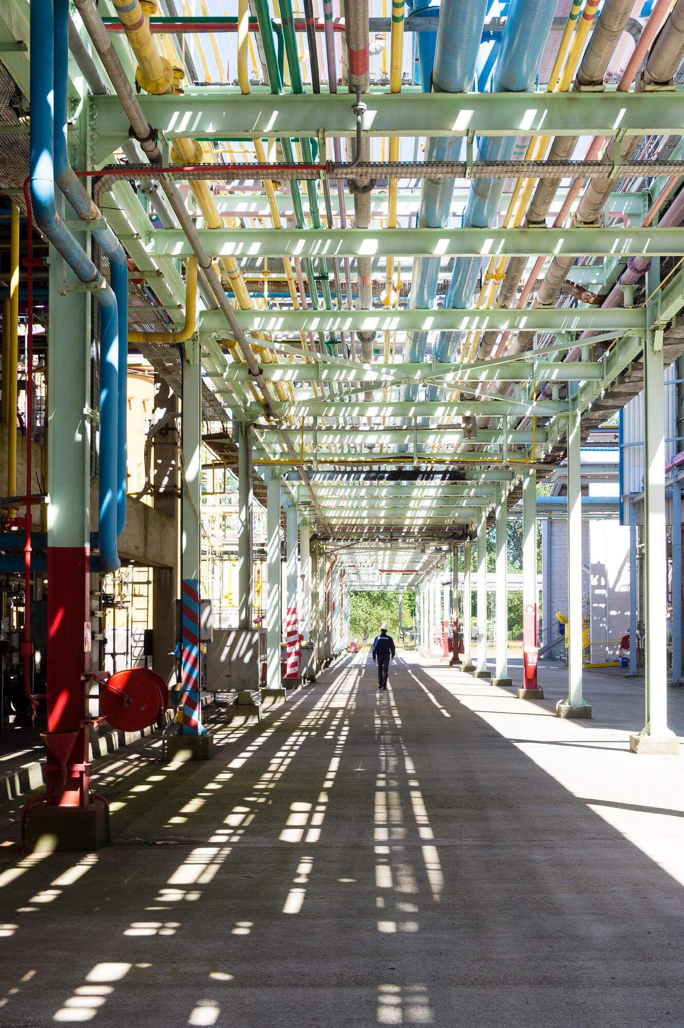 USINE DE FABRICATION DE GOMMES SUNTHÉTIQUES DE BASSENS
