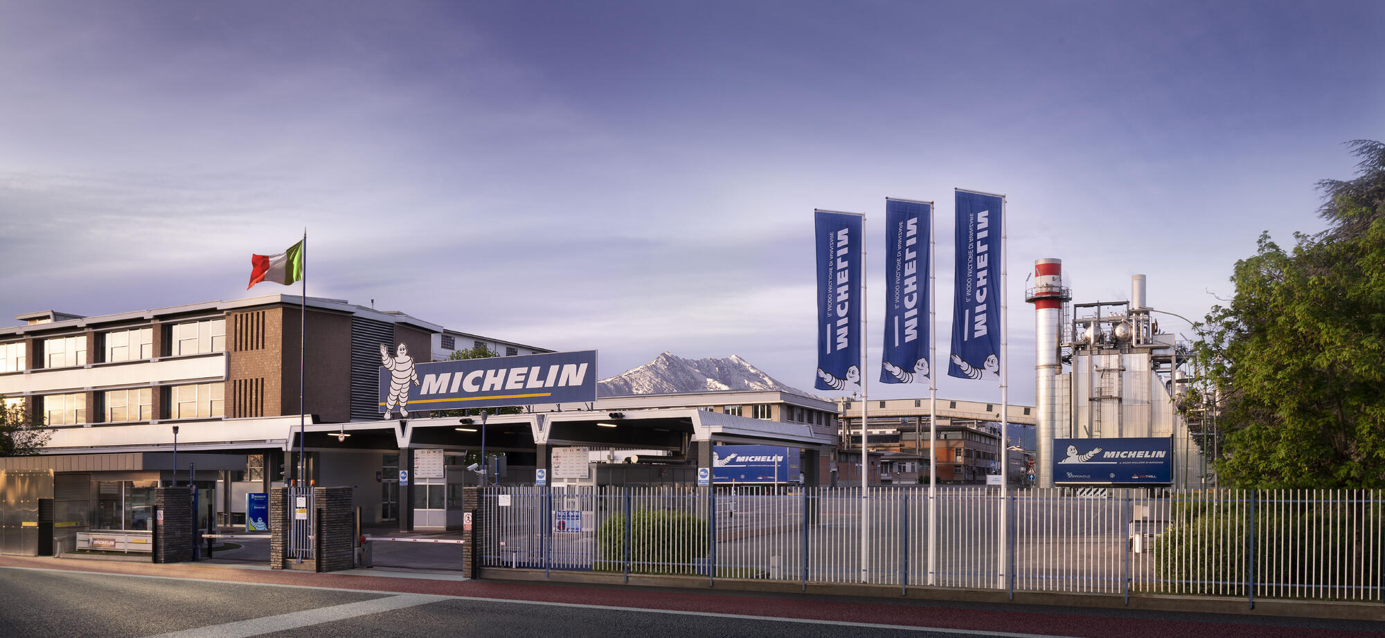 Visite de l'usine Michelin de Cuneo en Italie